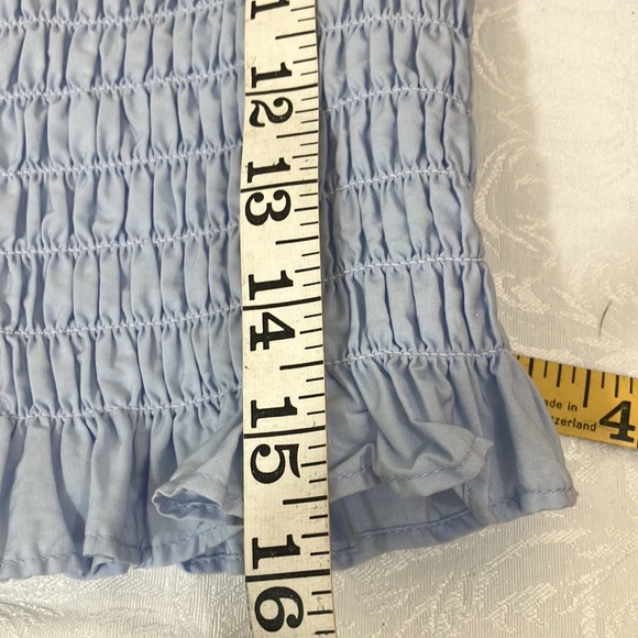 Levi's Rey Smocked Short Sleeve Blouse NWOTs - Picture 10 of 10